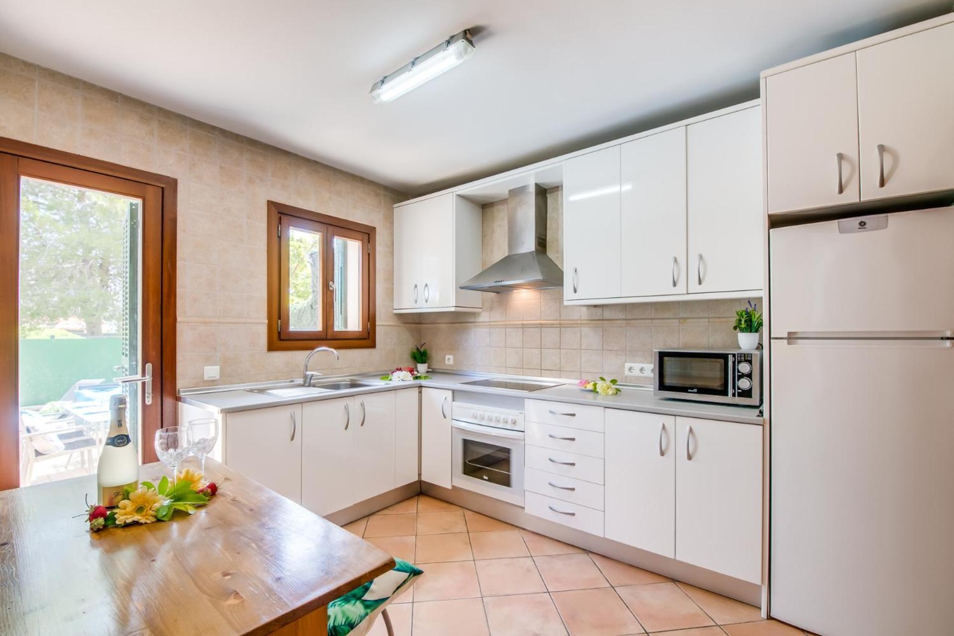 Ideal Property Mallorca - Delicias Alcudia  Bagian luar foto