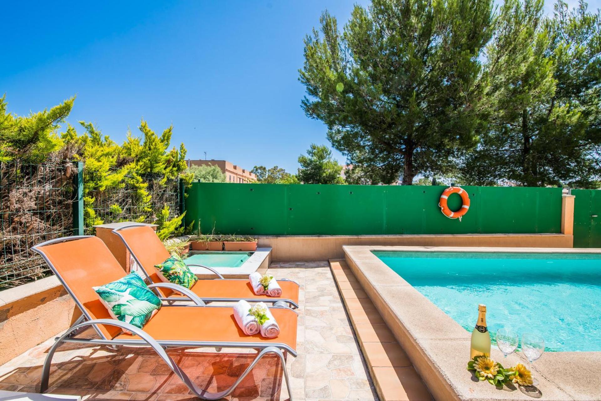 Ideal Property Mallorca - Delicias Alcudia  Bagian luar foto